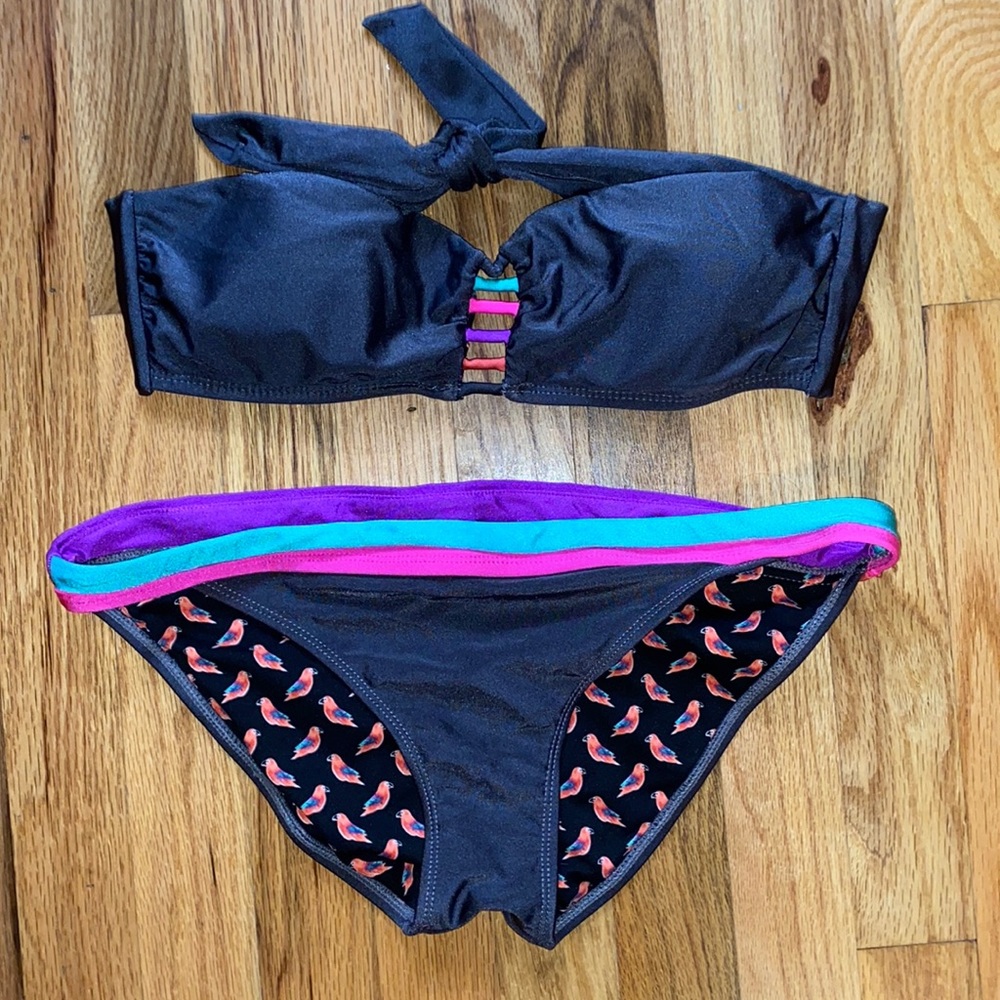Raisins 2 piece strapless bikini